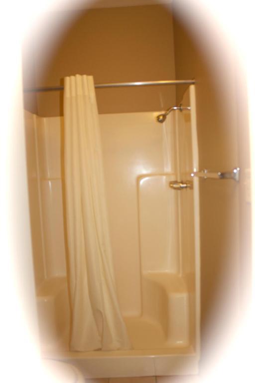 Holland Inn And Suites Taft Стая снимка