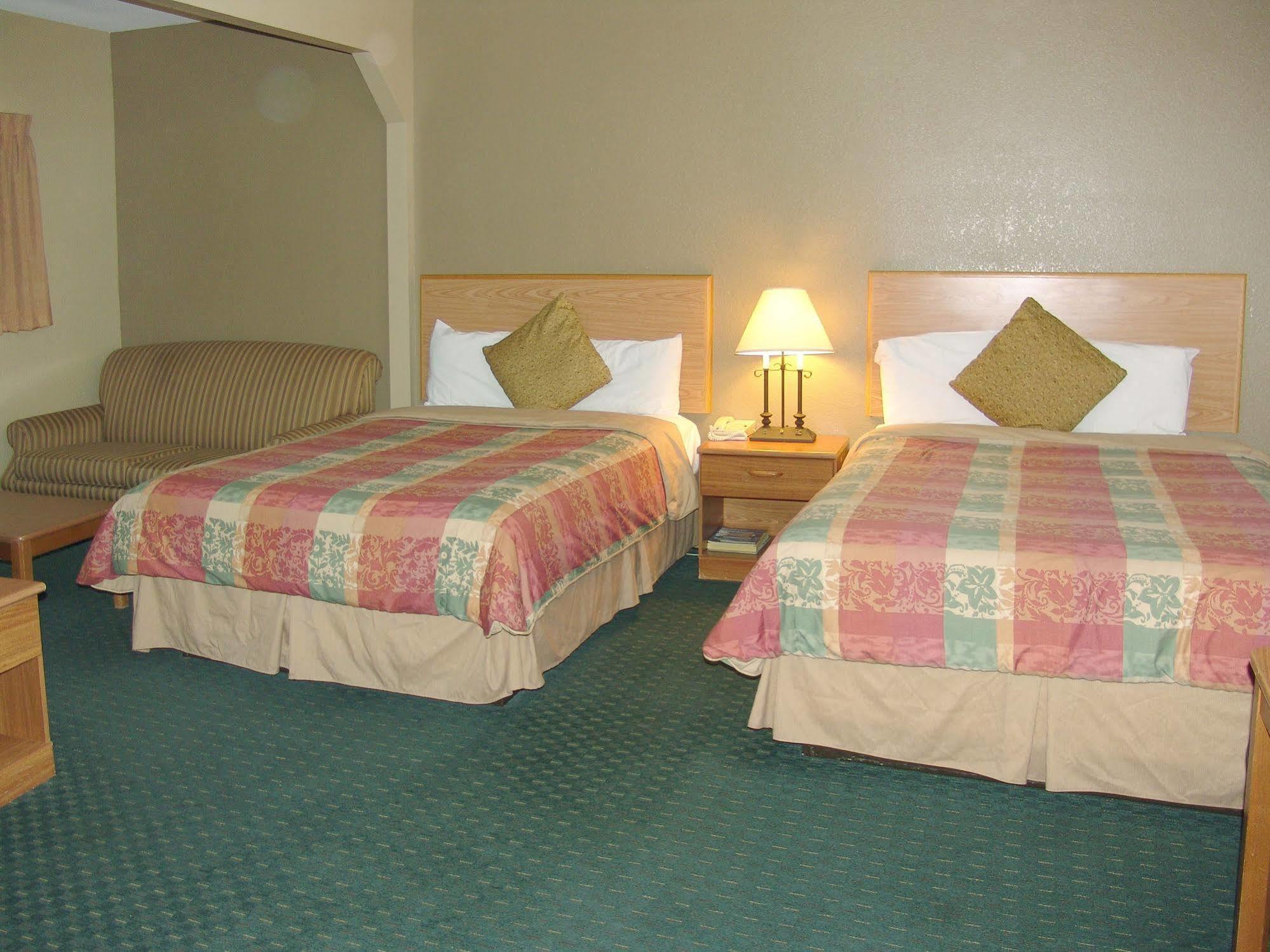 Holland Inn And Suites Taft Екстериор снимка