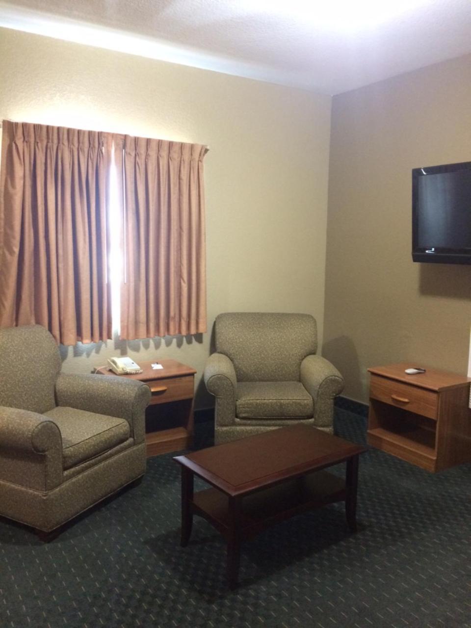 Holland Inn And Suites Taft Екстериор снимка