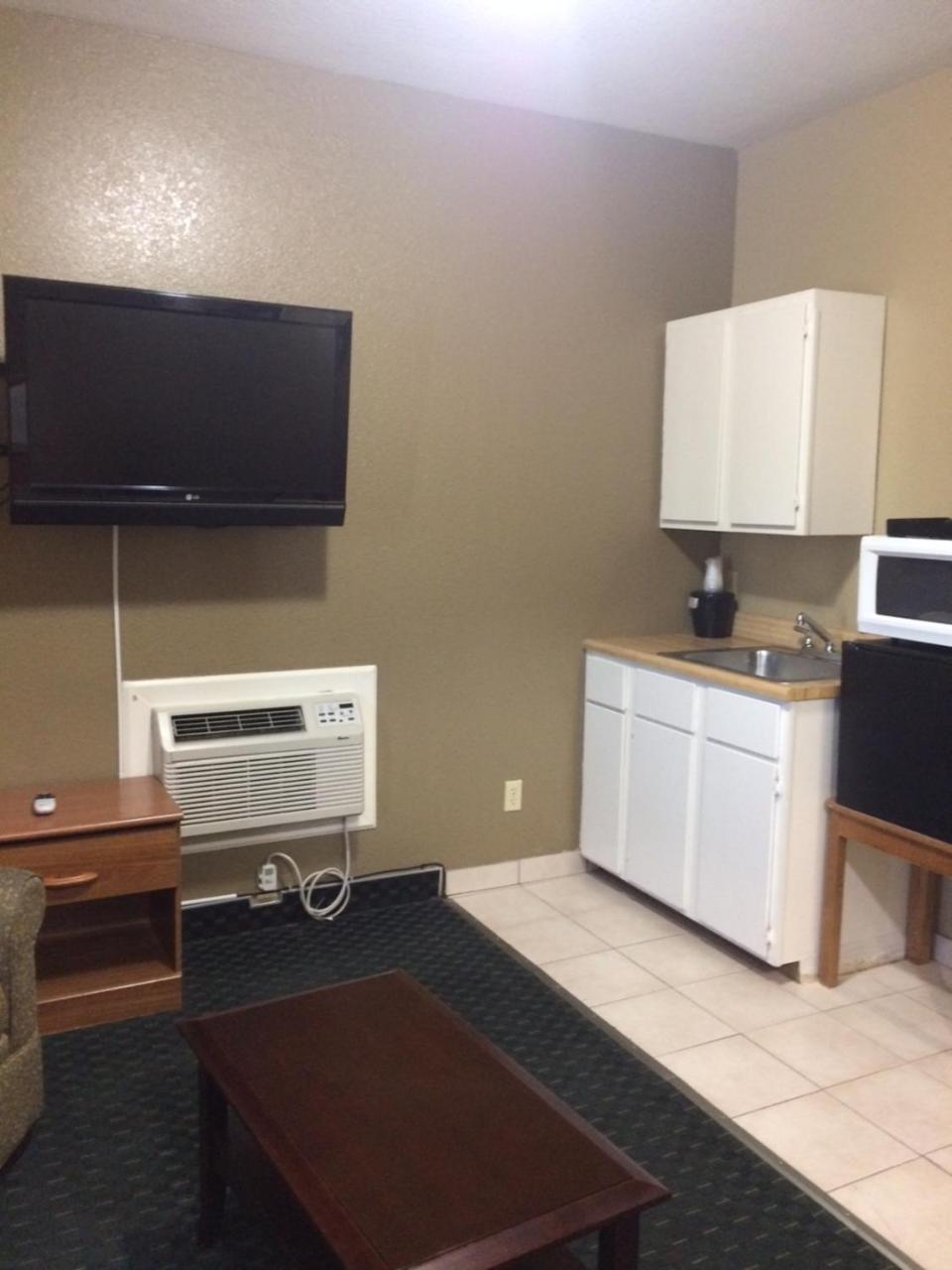 Holland Inn And Suites Taft Екстериор снимка