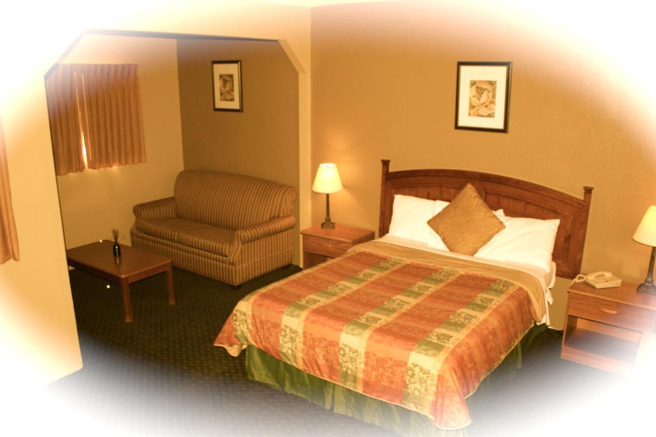 Holland Inn And Suites Taft Екстериор снимка